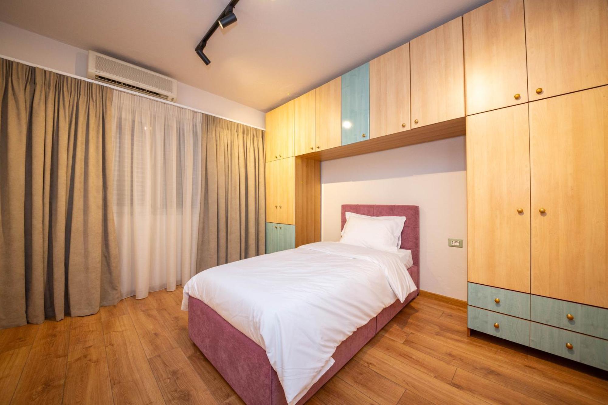 Blloku Unique Apartments 3 Tirana Esterno foto